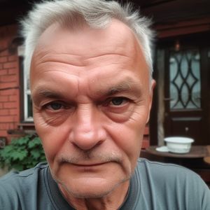 Tomasz Janicki, 61 lat